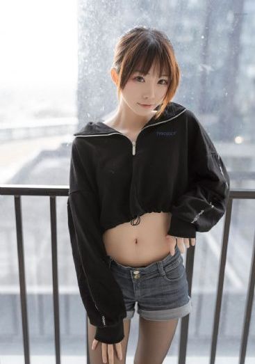 八戒在线_HD迅雷电影在线