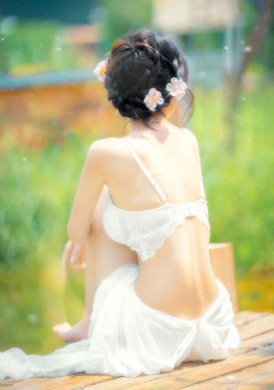 青青河边草免费西瓜_1080免费观看韩国