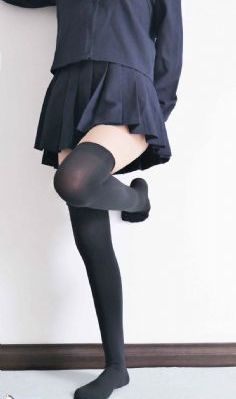 女人的战争之搬来的男人_BD国语免费播放