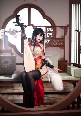 眼泪的女王_JVID性感写真