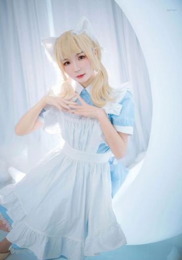 按摩房的女大学生在线观看_剧情片免费播放