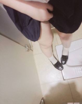 与上司出轨的人_剧情片高清视频播放