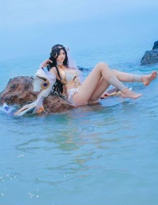 年轻寡妇的秘唇浅井舞香_迅雷下载电影